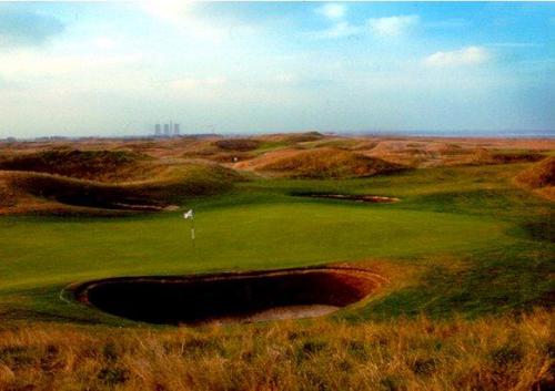 the-maiden-sixth-hole-royal-st-georges-sandwich.jpg