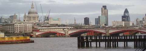 london-panorama-from-south-bank-november-2007-by-roadsofstone.jpg