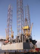 rowan gorilla vii jack-up oil rig dundee scotland by roadsofstone